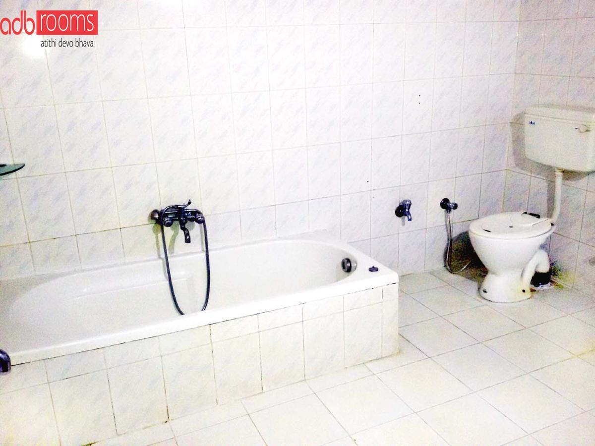 Adb Rooms Ashoka Resort Tāla Exteriör bild